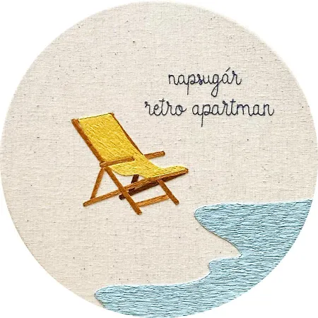 Napsugar Retro Apartment Gardony