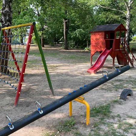 Διαμέρισμα Napsugar Retro Gárdony